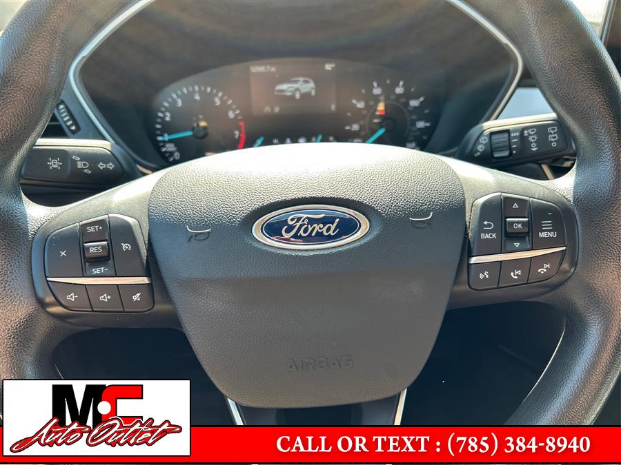 2020 Ford Escape SE AWD, available for sale in Colby, Kansas | M C Auto Outlet Inc. Colby, Kansas 2020 Ford Escape SE AWD, available for sale in Colby, Kansas | M C Auto Outlet Inc. Colby, Kansas