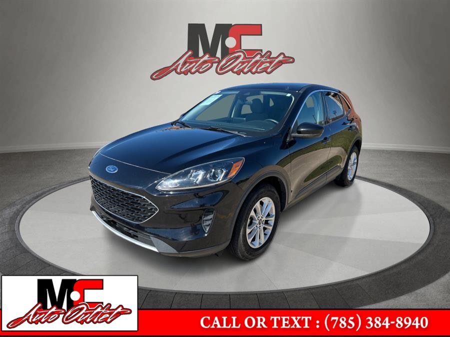 2020 Ford Escape SE AWD, available for sale in Colby, Kansas | M C Auto Outlet Inc. Colby, Kansas 2020 Ford Escape SE AWD, available for sale in Colby, Kansas | M C Auto Outlet Inc. Colby, Kansas