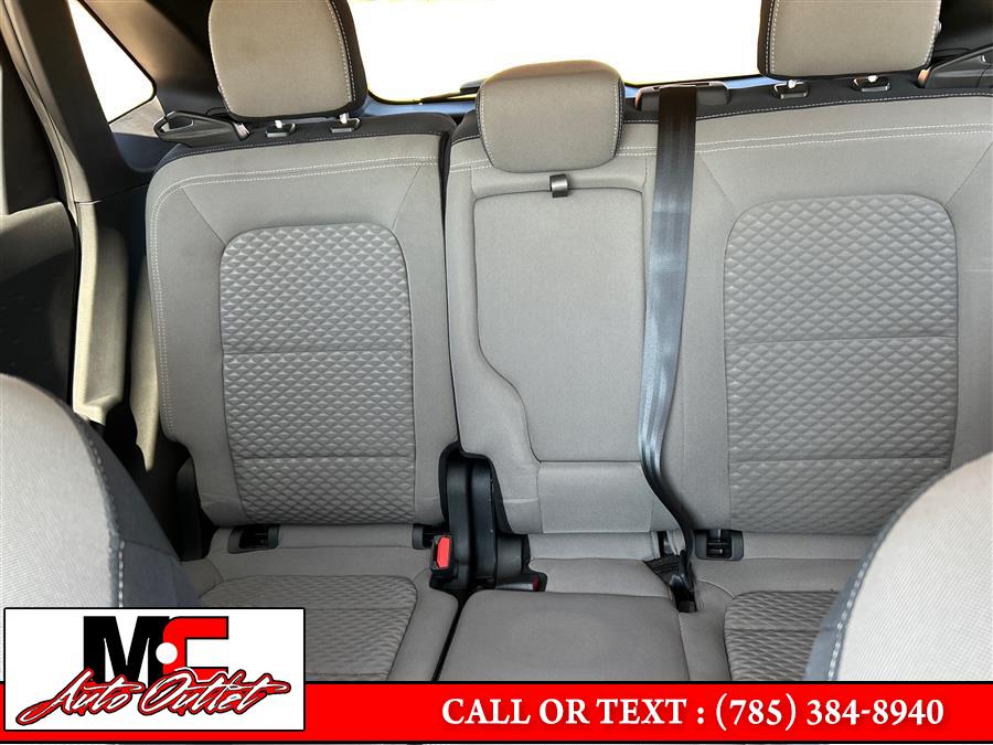 2020 Ford Escape SE AWD, available for sale in Colby, Kansas | M C Auto Outlet Inc. Colby, Kansas 2020 Ford Escape SE AWD, available for sale in Colby, Kansas | M C Auto Outlet Inc. Colby, Kansas