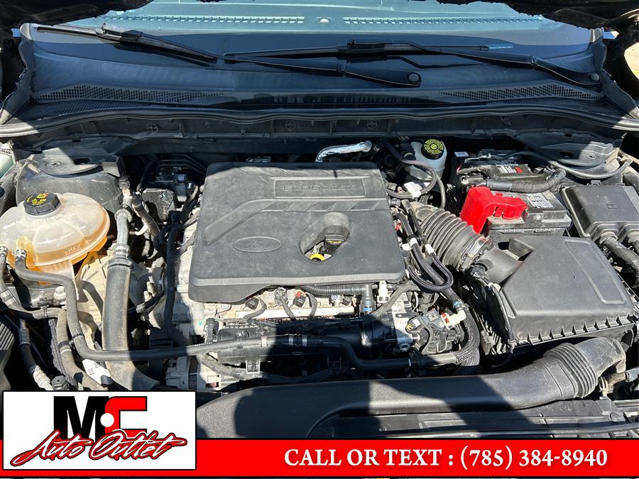 2020 Ford Escape SE AWD, available for sale in Colby, Kansas | M C Auto Outlet Inc. Colby, Kansas 2020 Ford Escape SE AWD, available for sale in Colby, Kansas | M C Auto Outlet Inc. Colby, Kansas