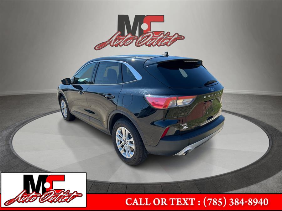 2020 Ford Escape SE AWD, available for sale in Colby, Kansas | M C Auto Outlet Inc. Colby, Kansas 2020 Ford Escape SE AWD, available for sale in Colby, Kansas | M C Auto Outlet Inc. Colby, Kansas