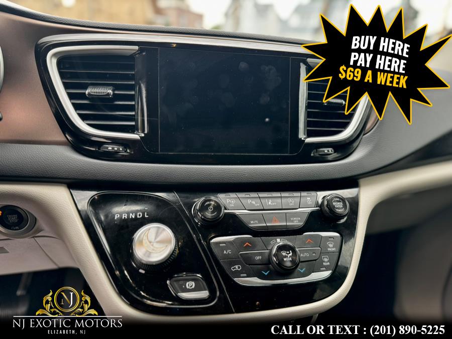 2018 Chrysler Pacifica Touring L FWD, available for sale in Elizabeth, New Jersey | NJ Exotic Motors. Elizabeth, New Jersey 2018 Chrysler Pacifica Touring L FWD, available for sale in Elizabeth, New Jersey | NJ Exotic Motors. Elizabeth, New Jersey