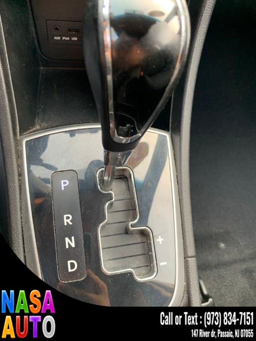 2013 Hyundai Accent 5dr HB Auto SE, available for sale in Passaic, New Jersey | Nasa Auto. Passaic, New Jersey 2013 Hyundai Accent 5dr HB Auto SE, available for sale in Passaic, New Jersey | Nasa Auto. Passaic, New Jersey