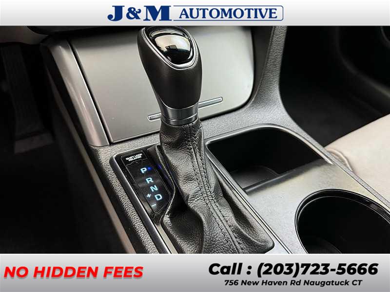 2016 Hyundai Sonata 2.4L Sport, available for sale in Naugatuck, Connecticut | J&M Automotive Sls&Svc LLC. Naugatuck, Connecticut 2016 Hyundai Sonata 2.4L Sport, available for sale in Naugatuck, Connecticut | J&M Automotive Sls&Svc LLC. Naugatuck, Connecticut