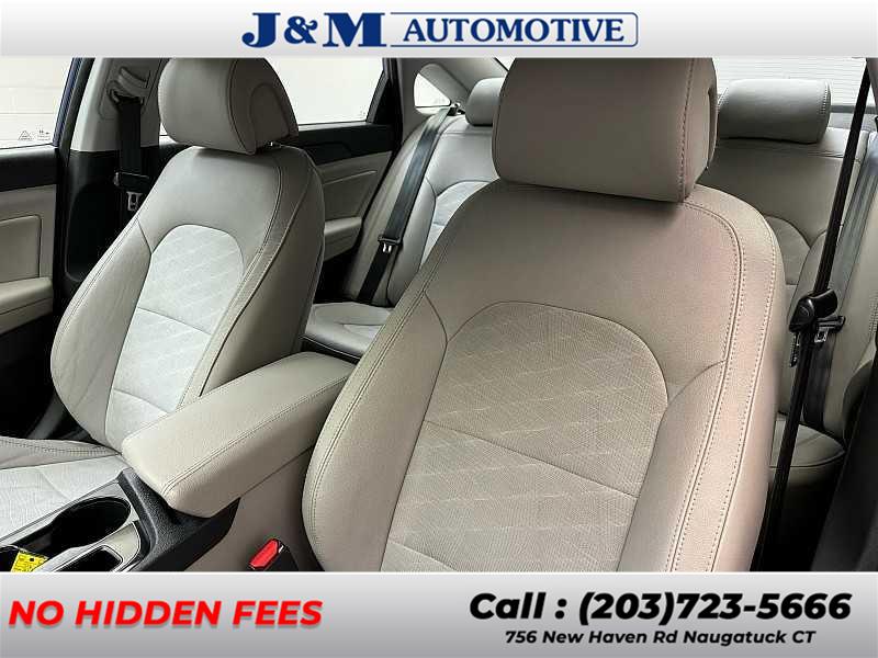 2016 Hyundai Sonata 2.4L Sport, available for sale in Naugatuck, Connecticut | J&M Automotive Sls&Svc LLC. Naugatuck, Connecticut 2016 Hyundai Sonata 2.4L Sport, available for sale in Naugatuck, Connecticut | J&M Automotive Sls&Svc LLC. Naugatuck, Connecticut
