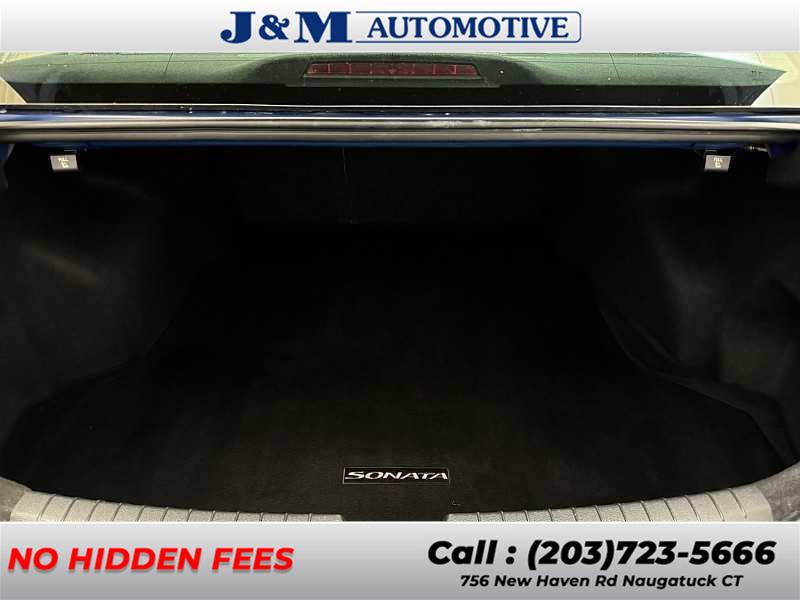 2016 Hyundai Sonata 2.4L Sport, available for sale in Naugatuck, Connecticut | J&M Automotive Sls&Svc LLC. Naugatuck, Connecticut 2016 Hyundai Sonata 2.4L Sport, available for sale in Naugatuck, Connecticut | J&M Automotive Sls&Svc LLC. Naugatuck, Connecticut