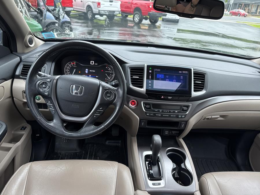 2016 Honda Pilot AWD 4dr EX-L, available for sale in Branford, Connecticut | Al Mac Motors 2. Branford, Connecticut 2016 Honda Pilot AWD 4dr EX-L, available for sale in Branford, Connecticut | Al Mac Motors 2. Branford, Connecticut