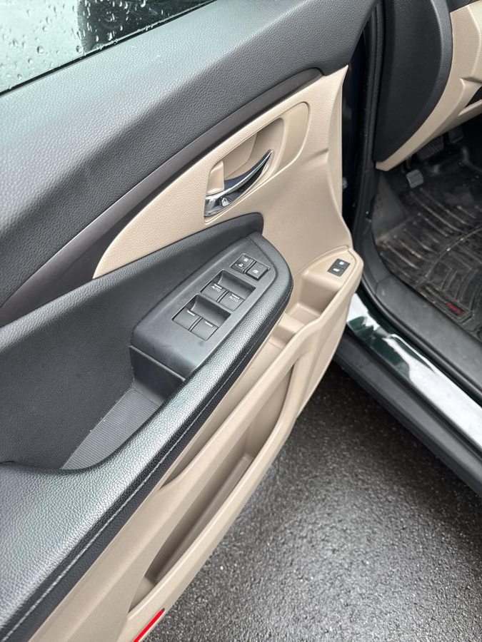 2016 Honda Pilot AWD 4dr EX-L, available for sale in Branford, Connecticut | Al Mac Motors 2. Branford, Connecticut 2016 Honda Pilot AWD 4dr EX-L, available for sale in Branford, Connecticut | Al Mac Motors 2. Branford, Connecticut