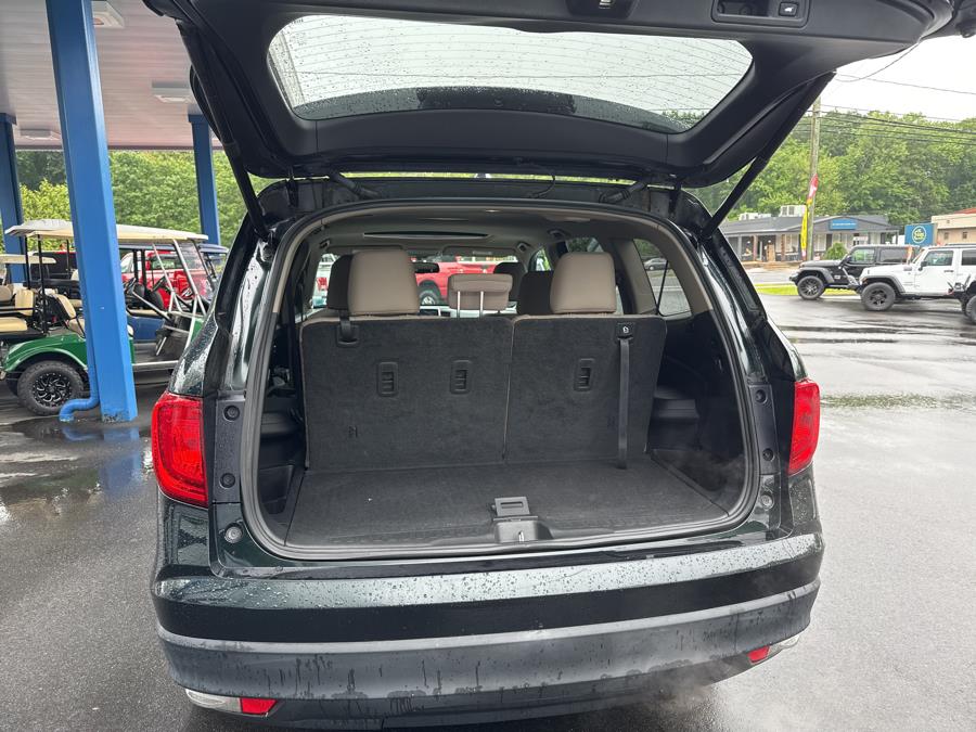 2016 Honda Pilot AWD 4dr EX-L, available for sale in Branford, Connecticut | Al Mac Motors 2. Branford, Connecticut 2016 Honda Pilot AWD 4dr EX-L, available for sale in Branford, Connecticut | Al Mac Motors 2. Branford, Connecticut
