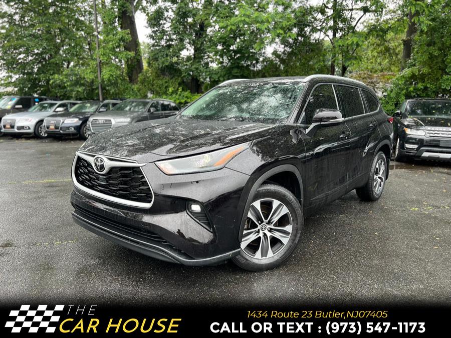 Used 2022 Toyota Highlander in Butler, New Jersey | The Car House. Butler, New Jersey