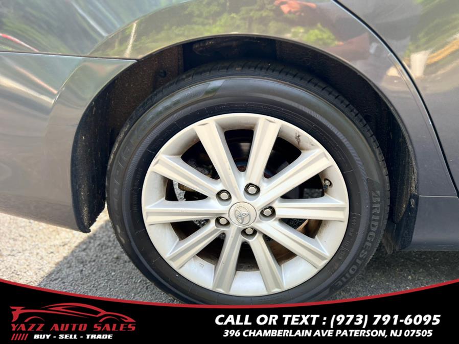 2012 Toyota Camry Hybrid 4dr Sdn XLE, available for sale in Paterson, New Jersey | Yazz Auto Sales. Paterson, New Jersey 2012 Toyota Camry Hybrid 4dr Sdn XLE, available for sale in Paterson, New Jersey | Yazz Auto Sales. Paterson, New Jersey