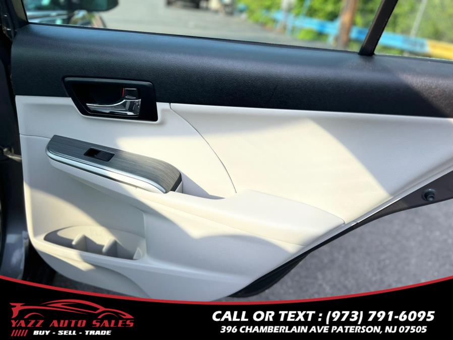 2012 Toyota Camry Hybrid 4dr Sdn XLE, available for sale in Paterson, New Jersey | Yazz Auto Sales. Paterson, New Jersey 2012 Toyota Camry Hybrid 4dr Sdn XLE, available for sale in Paterson, New Jersey | Yazz Auto Sales. Paterson, New Jersey