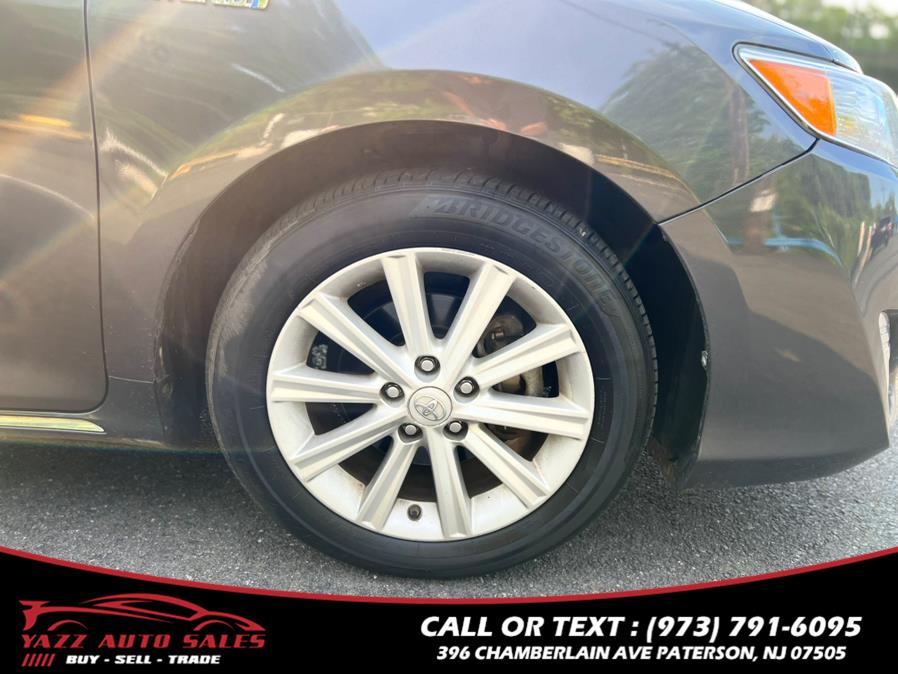 2012 Toyota Camry Hybrid 4dr Sdn XLE, available for sale in Paterson, New Jersey | Yazz Auto Sales. Paterson, New Jersey 2012 Toyota Camry Hybrid 4dr Sdn XLE, available for sale in Paterson, New Jersey | Yazz Auto Sales. Paterson, New Jersey