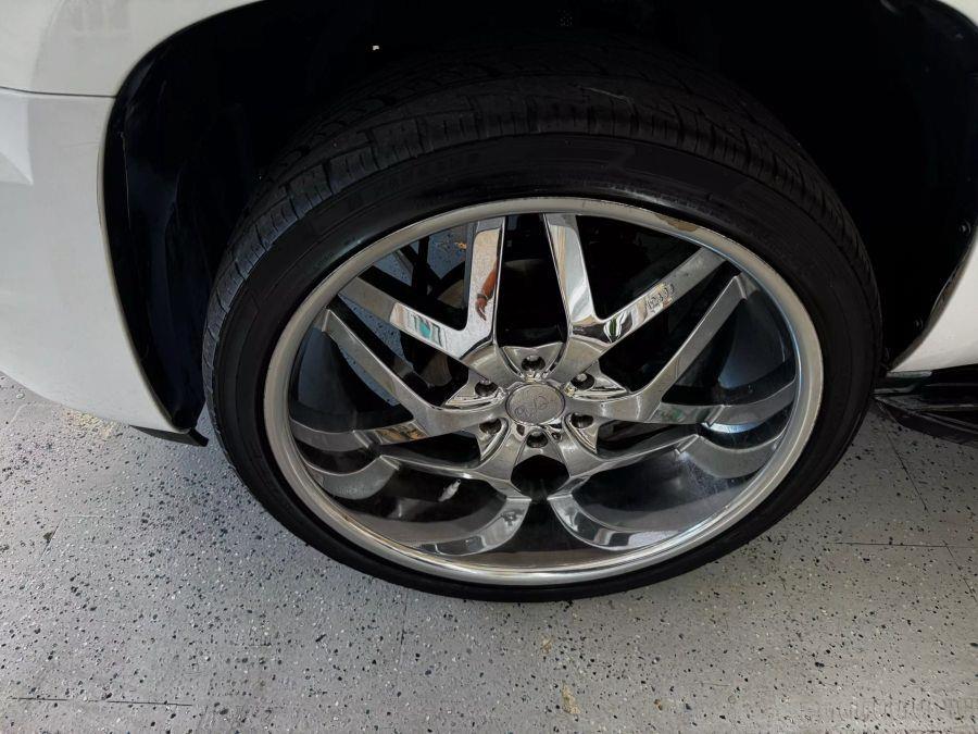 2007 GMC Yukon SLT Sport Utility 4D, available for sale in Santa Ana, California | K&T Motor LLC. Santa Ana, California 2007 GMC Yukon SLT Sport Utility 4D, available for sale in Santa Ana, California | K&T Motor LLC. Santa Ana, California
