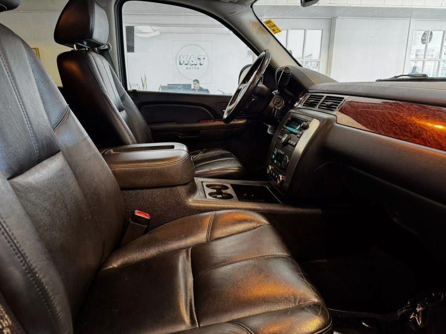 2007 GMC Yukon SLT Sport Utility 4D, available for sale in Santa Ana, California | K&T Motor LLC. Santa Ana, California 2007 GMC Yukon SLT Sport Utility 4D, available for sale in Santa Ana, California | K&T Motor LLC. Santa Ana, California