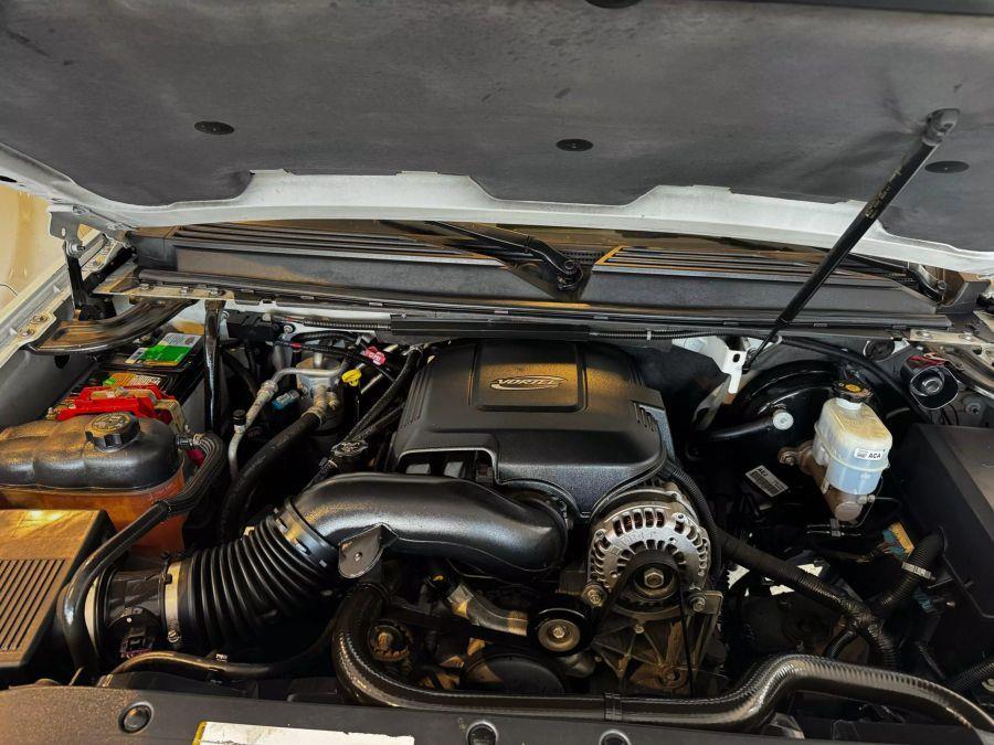 2007 GMC Yukon SLT Sport Utility 4D, available for sale in Santa Ana, California | K&T Motor LLC. Santa Ana, California 2007 GMC Yukon SLT Sport Utility 4D, available for sale in Santa Ana, California | K&T Motor LLC. Santa Ana, California