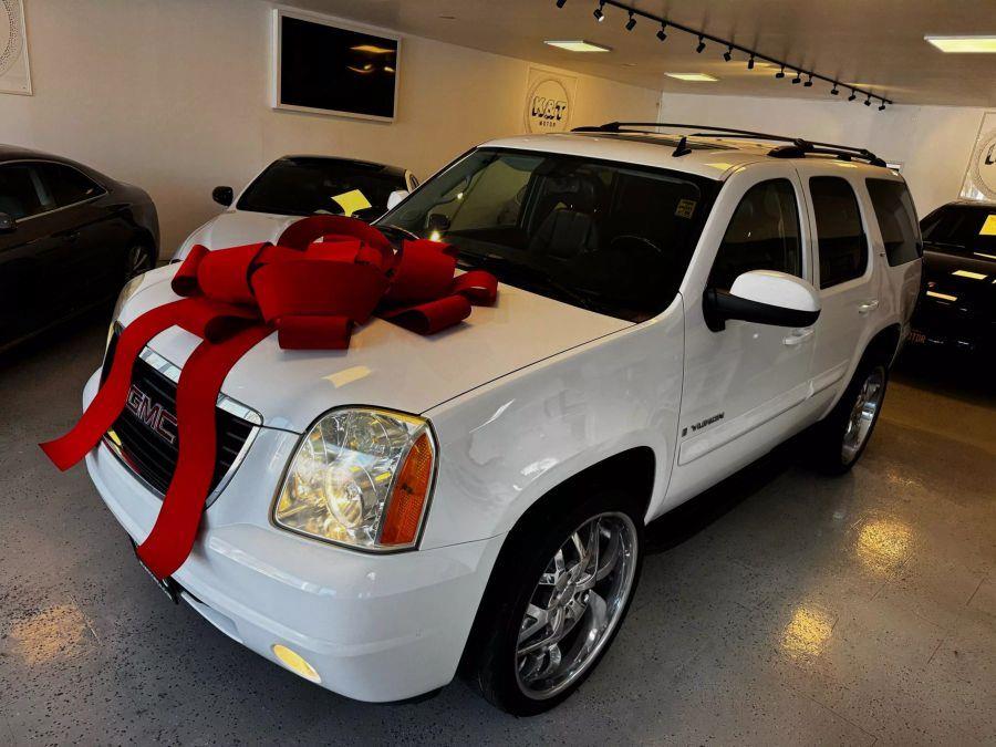 2007 GMC Yukon SLT Sport Utility 4D, available for sale in Santa Ana, California | K&T Motor LLC. Santa Ana, California 2007 GMC Yukon SLT Sport Utility 4D, available for sale in Santa Ana, California | K&T Motor LLC. Santa Ana, California