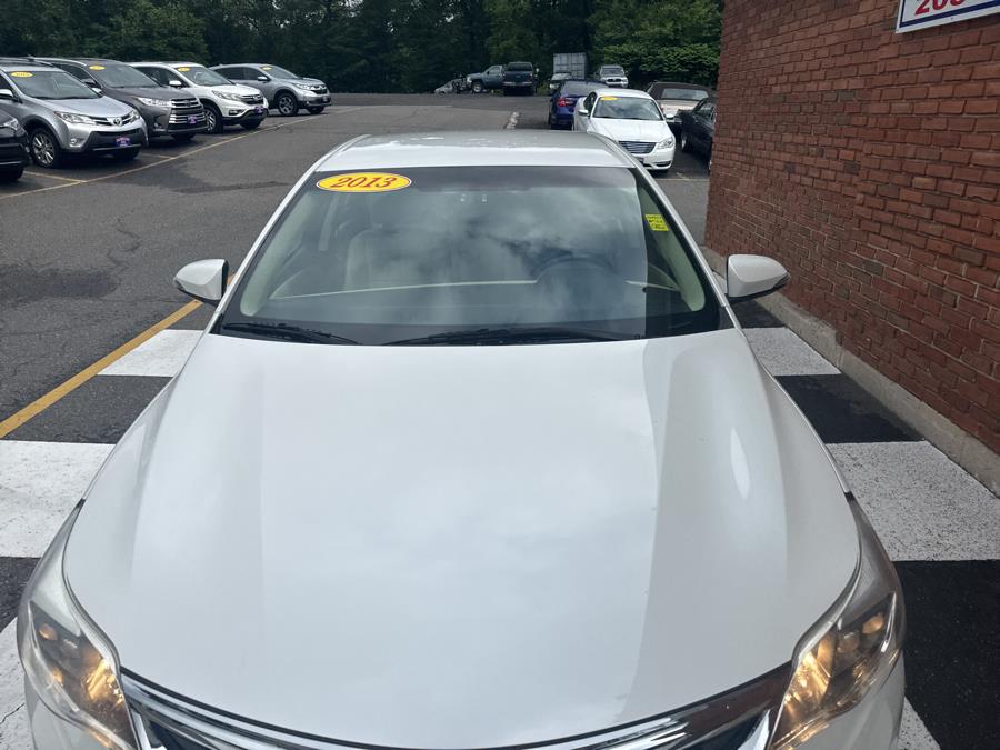 2013 Toyota Avalon 4dr Sdn XLE, available for sale in Waterbury, Connecticut | National Auto Brokers, Inc.. Waterbury, Connecticut 2013 Toyota Avalon 4dr Sdn XLE, available for sale in Waterbury, Connecticut | National Auto Brokers, Inc.. Waterbury, Connecticut