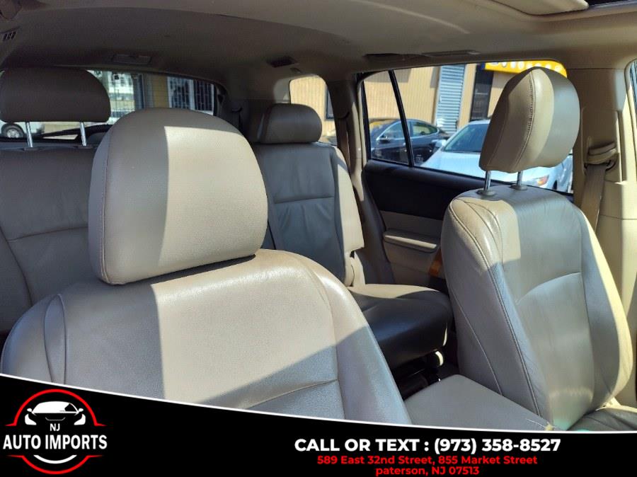 2008 Toyota Highlander Hybrid 4WD 4dr Limited w/3rd Row (Natl), available for sale in Paterson, New Jersey | NJ Auto Imports. Paterson, New Jersey 2008 Toyota Highlander Hybrid 4WD 4dr Limited w/3rd Row (Natl), available for sale in Paterson, New Jersey | NJ Auto Imports. Paterson, New Jersey