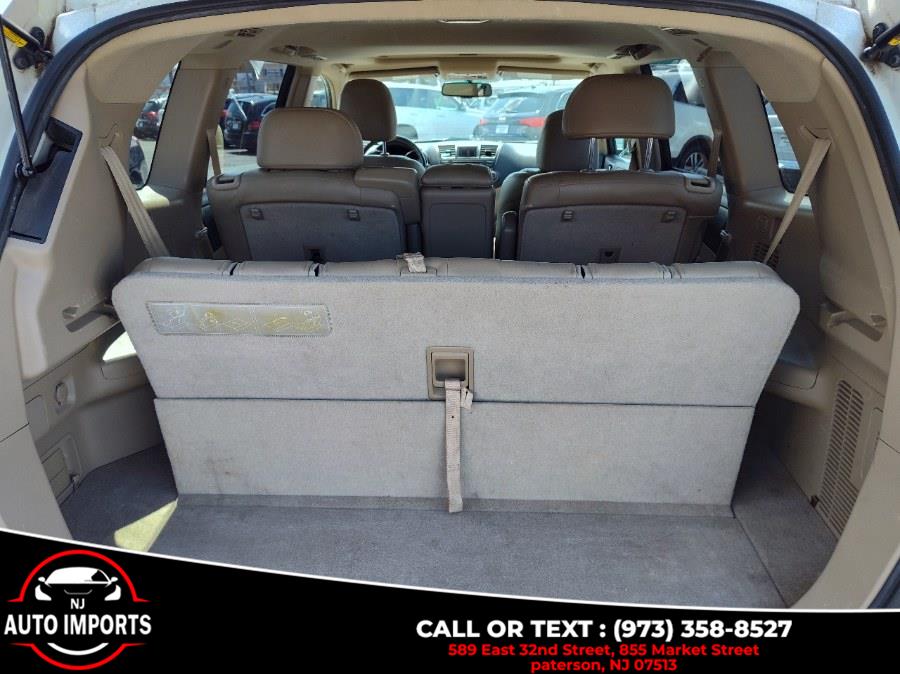 2008 Toyota Highlander Hybrid 4WD 4dr Limited w/3rd Row (Natl), available for sale in Paterson, New Jersey | NJ Auto Imports. Paterson, New Jersey 2008 Toyota Highlander Hybrid 4WD 4dr Limited w/3rd Row (Natl), available for sale in Paterson, New Jersey | NJ Auto Imports. Paterson, New Jersey