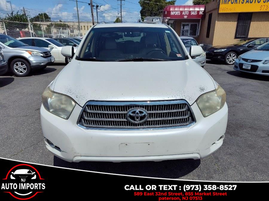 2008 Toyota Highlander Hybrid 4WD 4dr Limited w/3rd Row (Natl), available for sale in Paterson, New Jersey | NJ Auto Imports. Paterson, New Jersey 2008 Toyota Highlander Hybrid 4WD 4dr Limited w/3rd Row (Natl), available for sale in Paterson, New Jersey | NJ Auto Imports. Paterson, New Jersey