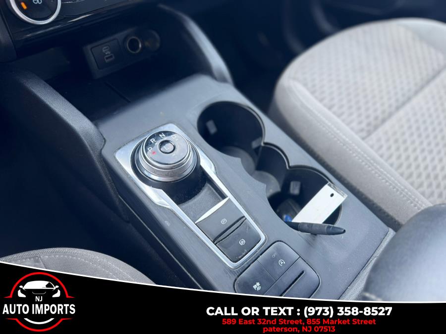 2021 Ford Escape SE FWD, available for sale in Paterson, New Jersey | NJ Auto Imports. Paterson, New Jersey 2021 Ford Escape SE FWD, available for sale in Paterson, New Jersey | NJ Auto Imports. Paterson, New Jersey