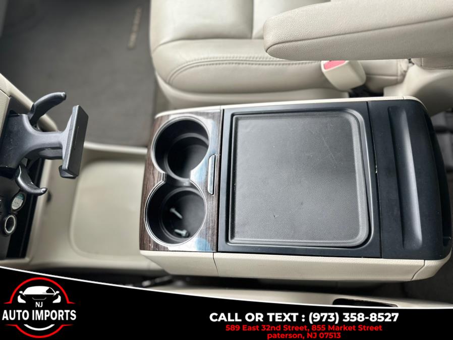 2017 Toyota Sienna XLE Premium FWD 8-Passenger (Natl), available for sale in Paterson, New Jersey | NJ Auto Imports. Paterson, New Jersey 2017 Toyota Sienna XLE Premium FWD 8-Passenger (Natl), available for sale in Paterson, New Jersey | NJ Auto Imports. Paterson, New Jersey