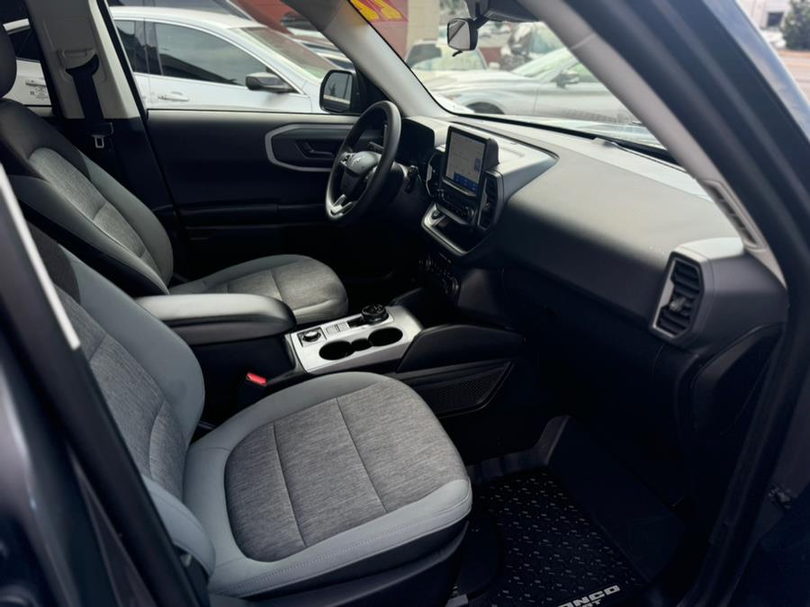 2022 Ford Bronco Sport Big Bend 4x4, available for sale in Hempstead, New York | VIP Auto Credit Express. Hempstead, New York 2022 Ford Bronco Sport Big Bend 4x4, available for sale in Hempstead, New York | VIP Auto Credit Express. Hempstead, New York