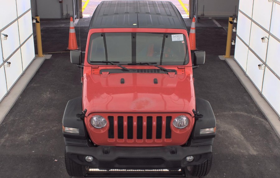 2018 Jeep Wrangler Unlimited Sport S photo 2