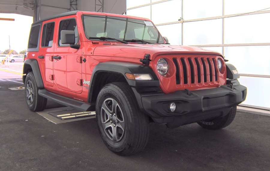 2018 Jeep Wrangler Unlimited Sport S photo 3
