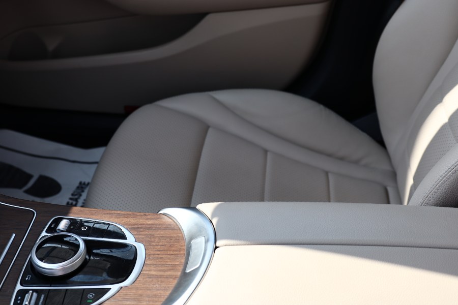 2020 Mercedes-Benz C-Class C 300 4MATIC Sedan, available for sale in Jamaica, New York | Hillside Auto Mall Inc.. Jamaica, New York 2020 Mercedes-Benz C-Class C 300 4MATIC Sedan, available for sale in Jamaica, New York | Hillside Auto Mall Inc.. Jamaica, New York