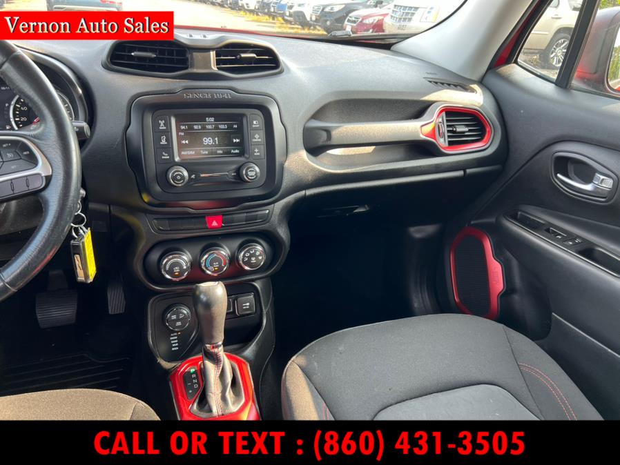2015 Jeep Renegade 4WD 4dr Trailhawk, available for sale in Manchester, Connecticut | Vernon Auto Sale & Service. Manchester, Connecticut 2015 Jeep Renegade 4WD 4dr Trailhawk, available for sale in Manchester, Connecticut | Vernon Auto Sale & Service. Manchester, Connecticut