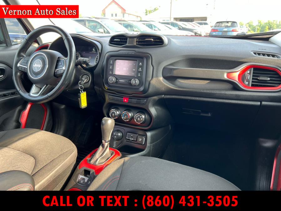 2015 Jeep Renegade 4WD 4dr Trailhawk, available for sale in Manchester, Connecticut | Vernon Auto Sale & Service. Manchester, Connecticut 2015 Jeep Renegade 4WD 4dr Trailhawk, available for sale in Manchester, Connecticut | Vernon Auto Sale & Service. Manchester, Connecticut