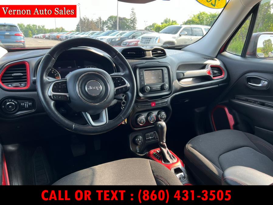 2015 Jeep Renegade 4WD 4dr Trailhawk, available for sale in Manchester, Connecticut | Vernon Auto Sale & Service. Manchester, Connecticut 2015 Jeep Renegade 4WD 4dr Trailhawk, available for sale in Manchester, Connecticut | Vernon Auto Sale & Service. Manchester, Connecticut