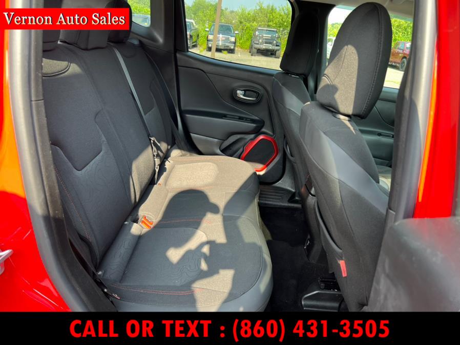 2015 Jeep Renegade 4WD 4dr Trailhawk, available for sale in Manchester, Connecticut | Vernon Auto Sale & Service. Manchester, Connecticut 2015 Jeep Renegade 4WD 4dr Trailhawk, available for sale in Manchester, Connecticut | Vernon Auto Sale & Service. Manchester, Connecticut