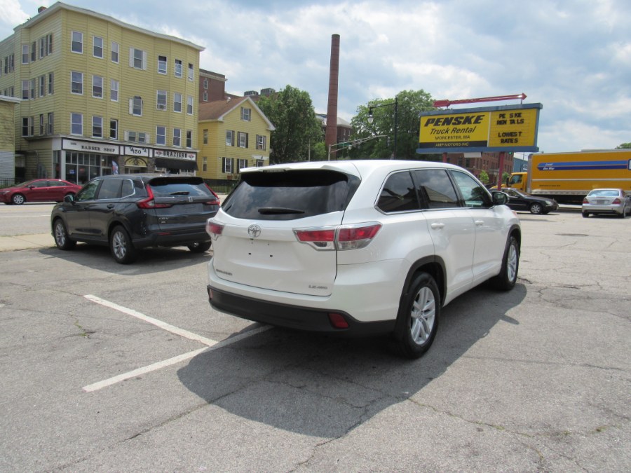 2014 Toyota Highlander LE, available for sale in Worcester, Massachusetts | Hilario's Auto Sales Inc.. Worcester, Massachusetts 2014 Toyota Highlander LE, available for sale in Worcester, Massachusetts | Hilario's Auto Sales Inc.. Worcester, Massachusetts