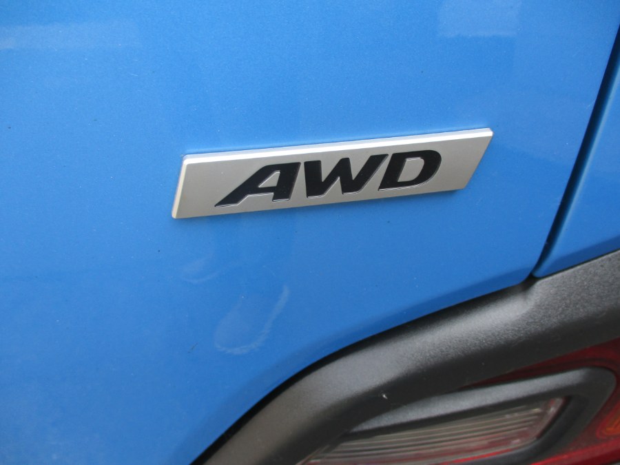 2019 Hyundai Kona SE Auto AWD, available for sale in Meriden, Connecticut | Cos Central Auto. Meriden, Connecticut 2019 Hyundai Kona SE Auto AWD, available for sale in Meriden, Connecticut | Cos Central Auto. Meriden, Connecticut