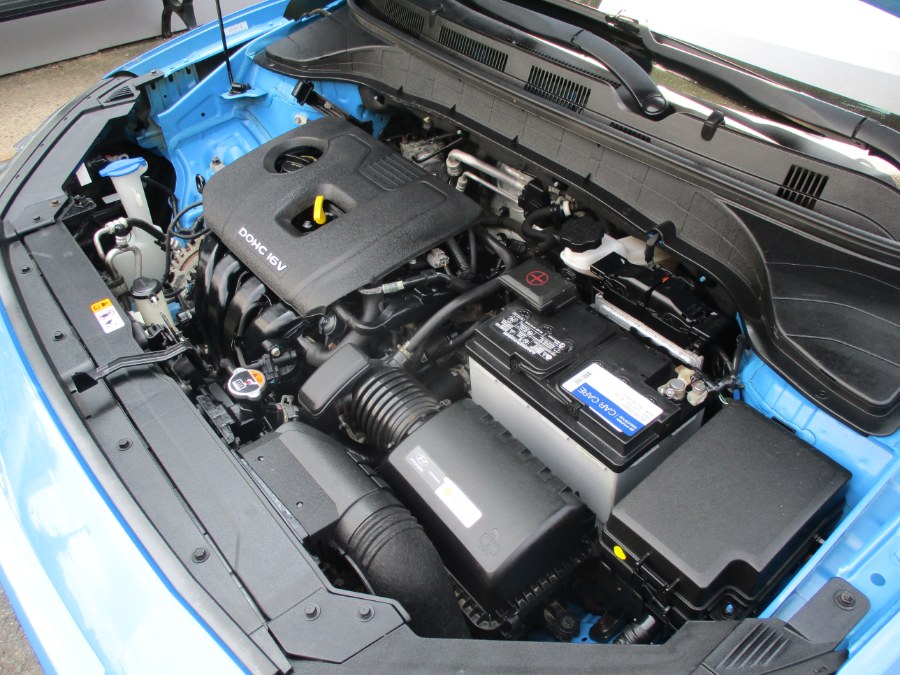2019 Hyundai Kona SE Auto AWD, available for sale in Meriden, Connecticut | Cos Central Auto. Meriden, Connecticut 2019 Hyundai Kona SE Auto AWD, available for sale in Meriden, Connecticut | Cos Central Auto. Meriden, Connecticut