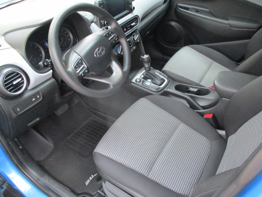 2019 Hyundai Kona SE Auto AWD, available for sale in Meriden, Connecticut | Cos Central Auto. Meriden, Connecticut 2019 Hyundai Kona SE Auto AWD, available for sale in Meriden, Connecticut | Cos Central Auto. Meriden, Connecticut