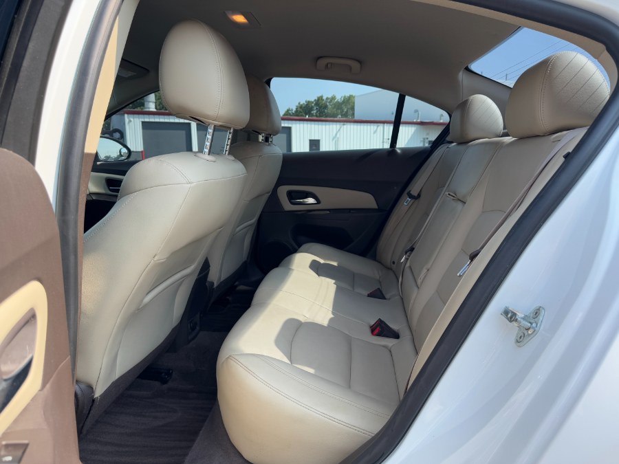 2015 Chevrolet Cruze 4dr Sdn Auto Diesel, available for sale in Ortonville, Michigan | Marsh Auto Sales LLC. Ortonville, Michigan 2015 Chevrolet Cruze 4dr Sdn Auto Diesel, available for sale in Ortonville, Michigan | Marsh Auto Sales LLC. Ortonville, Michigan