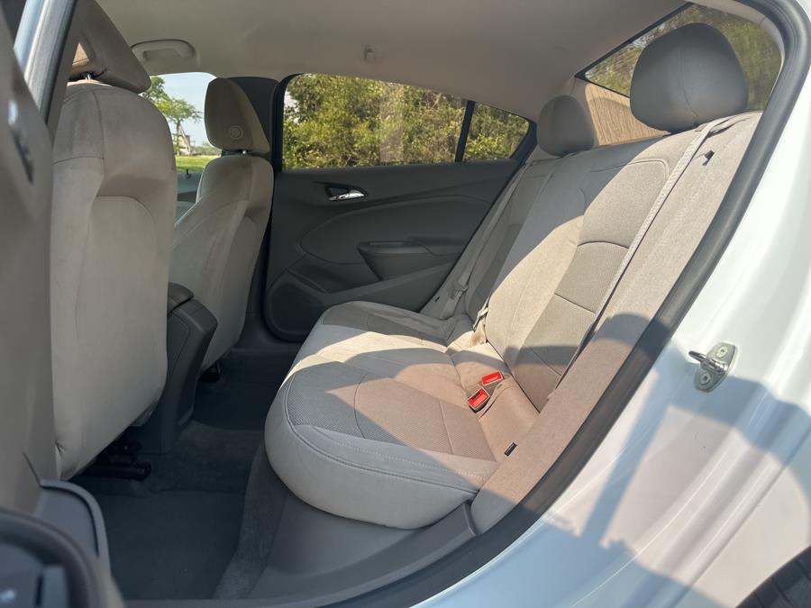 2017 Chevrolet Cruze 4dr Sdn 1.4L LS w/1SB, available for sale in Beavercreek, Ohio | Wholesale Direct Motors. Beavercreek, Ohio 2017 Chevrolet Cruze 4dr Sdn 1.4L LS w/1SB, available for sale in Beavercreek, Ohio | Wholesale Direct Motors. Beavercreek, Ohio