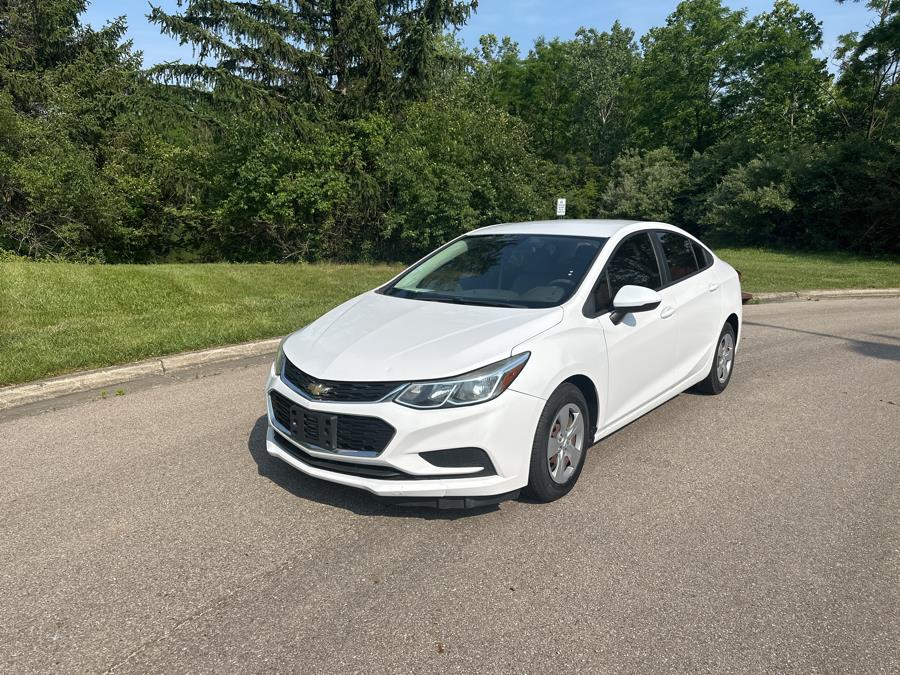 2017 Chevrolet Cruze 4dr Sdn 1.4L LS w/1SB, available for sale in Beavercreek, Ohio | Wholesale Direct Motors. Beavercreek, Ohio 2017 Chevrolet Cruze 4dr Sdn 1.4L LS w/1SB, available for sale in Beavercreek, Ohio | Wholesale Direct Motors. Beavercreek, Ohio