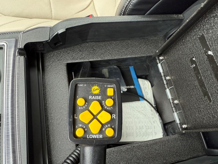 2020 Ford F350 E-350 Super Duty Ext Limited, available for sale in East Windsor, Connecticut | Century Auto And Truck. East Windsor, Connecticut 2020 Ford F350 E-350 Super Duty Ext Limited, available for sale in East Windsor, Connecticut | Century Auto And Truck. East Windsor, Connecticut