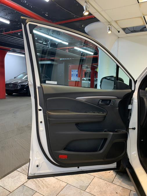 2022 Honda Passport TrailSport AWD, available for sale in Hillside, New Jersey | Euro Lux Auto. Hillside, New Jersey 2022 Honda Passport TrailSport AWD, available for sale in Hillside, New Jersey | Euro Lux Auto. Hillside, New Jersey