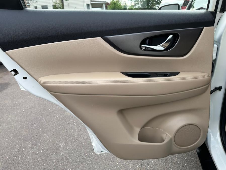 2016 Nissan Rogue FWD 4dr SV, available for sale in New Britain, Connecticut | Central Auto Sales & Service. New Britain, Connecticut 2016 Nissan Rogue FWD 4dr SV, available for sale in New Britain, Connecticut | Central Auto Sales & Service. New Britain, Connecticut