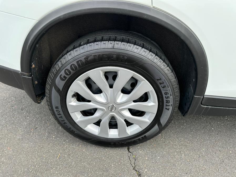 2016 Nissan Rogue FWD 4dr SV, available for sale in New Britain, Connecticut | Central Auto Sales & Service. New Britain, Connecticut 2016 Nissan Rogue FWD 4dr SV, available for sale in New Britain, Connecticut | Central Auto Sales & Service. New Britain, Connecticut