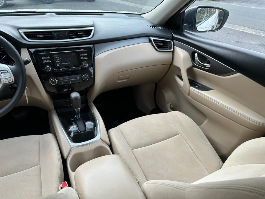 2016 Nissan Rogue FWD 4dr SV, available for sale in New Britain, Connecticut | Central Auto Sales & Service. New Britain, Connecticut 2016 Nissan Rogue FWD 4dr SV, available for sale in New Britain, Connecticut | Central Auto Sales & Service. New Britain, Connecticut