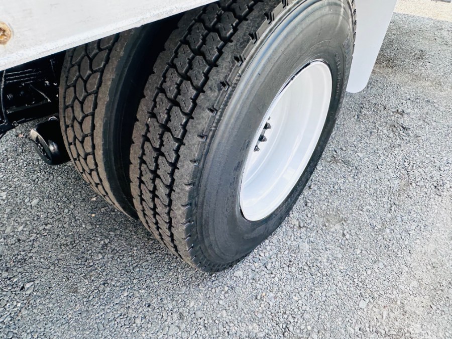 2021 International MV 607 26FT DRY BOX + CUMMINS ENGINE + LIFT GATE + NO CDL, available for sale in South Amboy, New Jersey | NJ Truck Spot. South Amboy, New Jersey 2021 International MV 607 26FT DRY BOX + CUMMINS ENGINE + LIFT GATE + NO CDL, available for sale in South Amboy, New Jersey | NJ Truck Spot. South Amboy, New Jersey