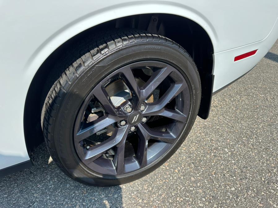 2020 Dodge Challenger SXT RWD, available for sale in South Windsor, Connecticut | Mike And Tony Auto Sales, Inc. South Windsor, Connecticut 2020 Dodge Challenger SXT RWD, available for sale in South Windsor, Connecticut | Mike And Tony Auto Sales, Inc. South Windsor, Connecticut