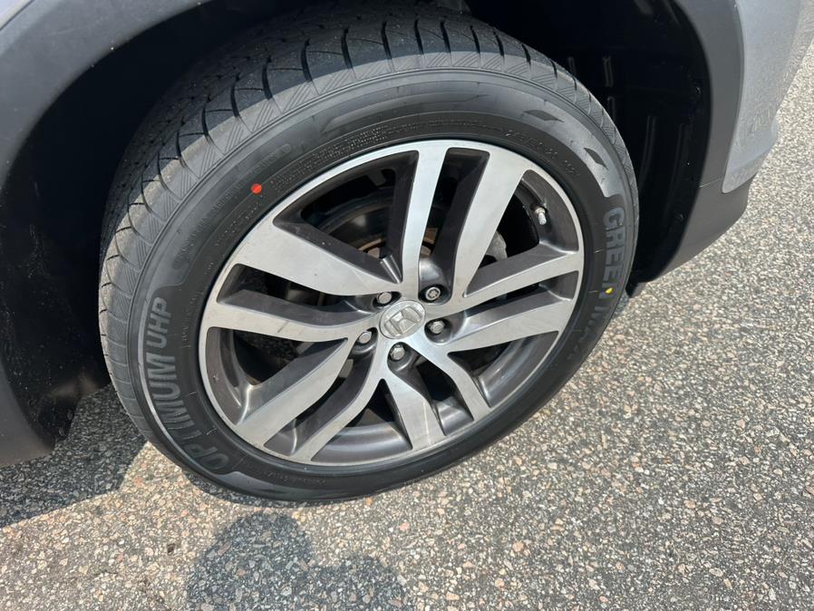 2017 Honda Pilot Touring AWD, available for sale in South Windsor, Connecticut | Mike And Tony Auto Sales, Inc. South Windsor, Connecticut 2017 Honda Pilot Touring AWD, available for sale in South Windsor, Connecticut | Mike And Tony Auto Sales, Inc. South Windsor, Connecticut